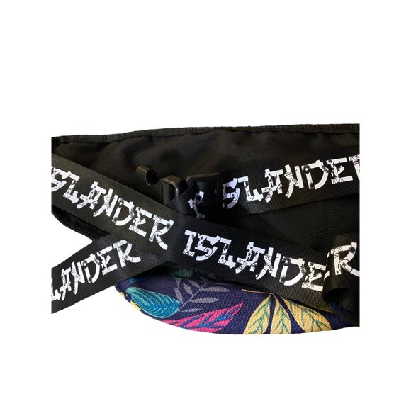 Islander Fanny Waist Pack Used Tropical Pattern - Picture 10 of 11